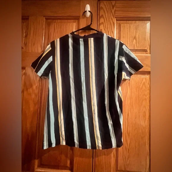 GUESS - Striped Logo Tee in Navy, Light Blue & Yellow - Picture 3 of 3
